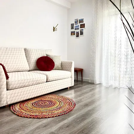 Red Em A 250m Do Santuario Фатима